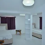 Aquarius 4* Side