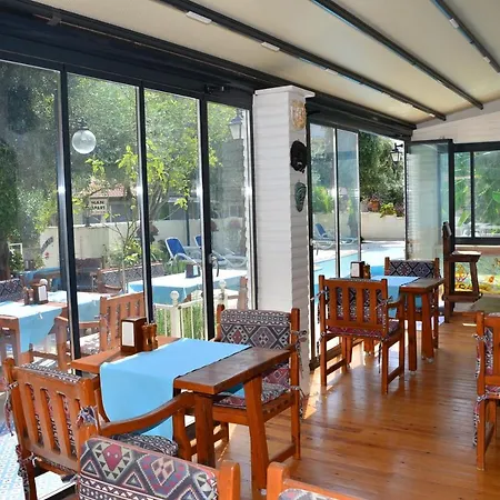 Aquarius Hotel apartamentowy Side