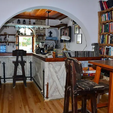 Hotel apartamentowy Aquarius Side