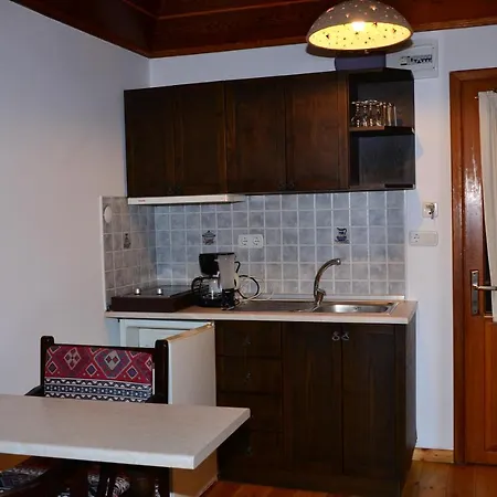 Aparthotel Aquarius *