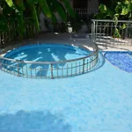 Aquarius 4* 시데