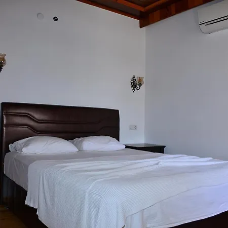 Lägenhetshotell Aquarius 4*