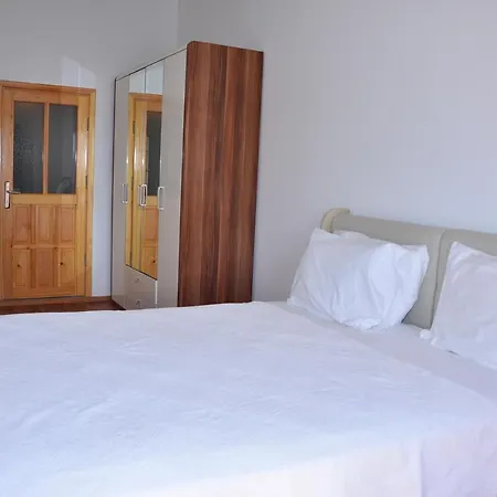 Aquarius Aparthotel 4*