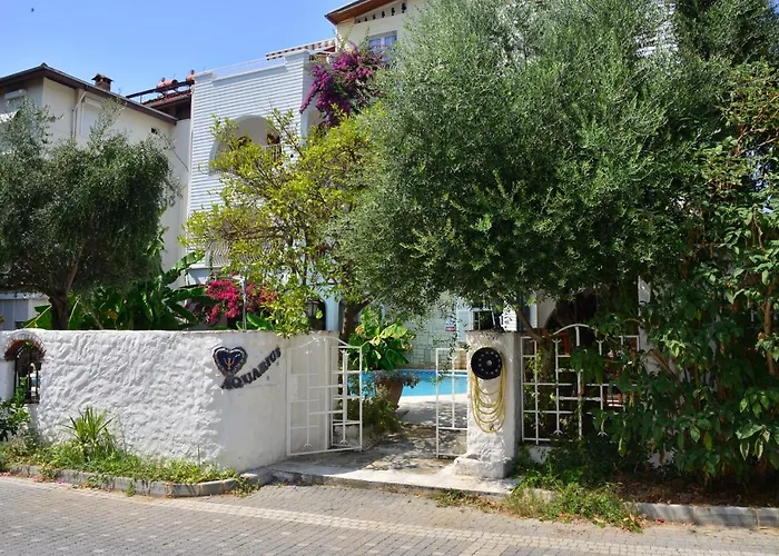 Aquarius Lägenhetshotell 4*