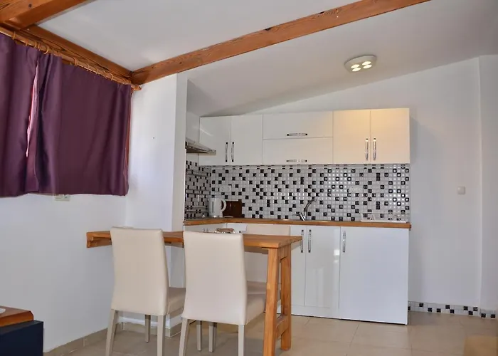 Lägenhetshotell Aquarius 4*